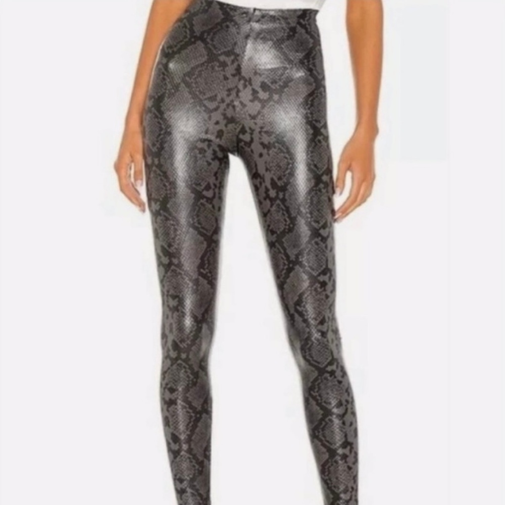 Nwt 7 For All Mankind Snake Python Print Faux Lea… - image 2